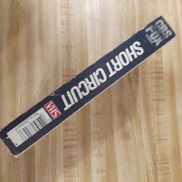 Short Circuit 1986 VHS CBS FOX 80s Sci-Fi Ally Sheedy Fisher Stevens Guttenberg - Picture 3 of 7